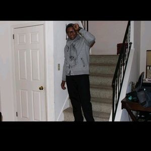 Meet your Posher, Malik